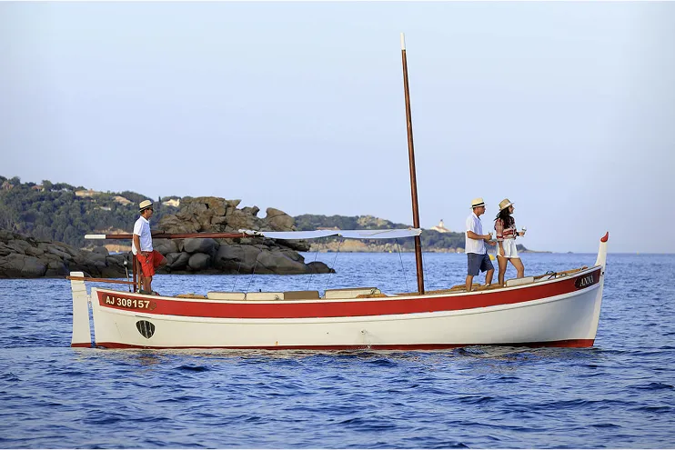 Le pointu du Grand Hôtel de Cala Rossa, en Corse du Sud